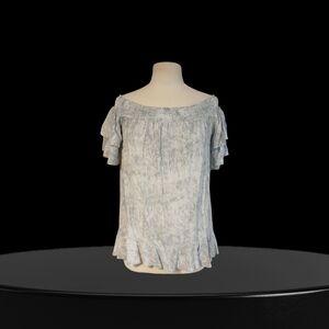 Romeo & Juliet Couture Ruffle Sleeve Top